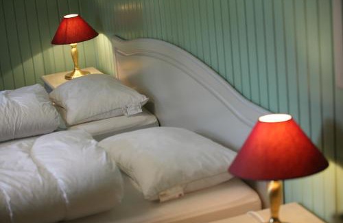 Hundorp Hostel | Frya Leir