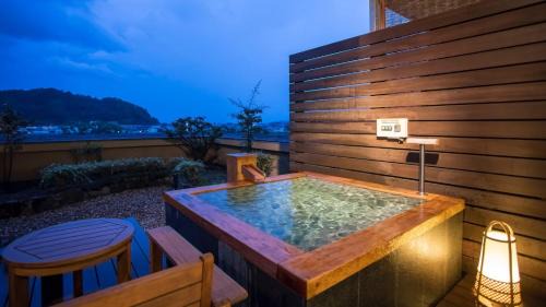 Izu Nagaoka Onsen Hotel | Fugaku Hanabusa