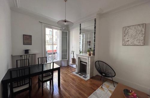 Porte-Saint-Martin House | Full apartment for 4 peoples - city center Porte Saint Martin
