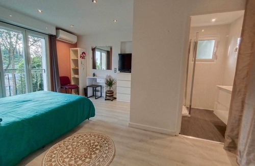 Saint Pierre de Feric Bed & Breakfast | Full Floor|Rest, Calm & Serenity - Chez Benny