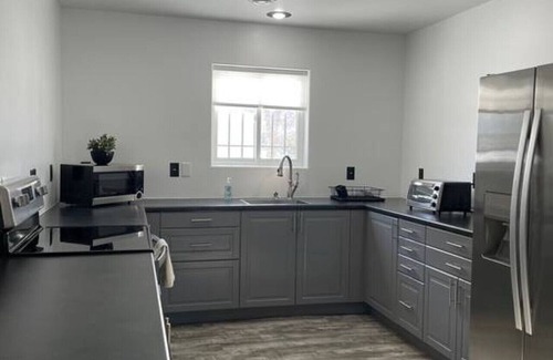 Moorcroft House | Full Home Located in Moorcoft, close to downtown!