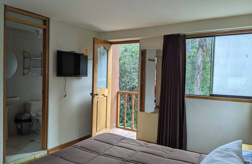 Ollantaytambo House | Full Moon Eco Lodge
