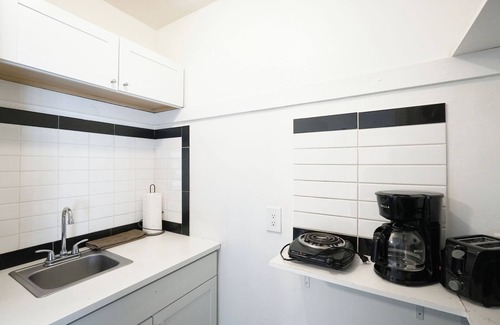 South Lake Apartment | Full Studio in Hollywood Close to Aventura Mall, Casino, Beach