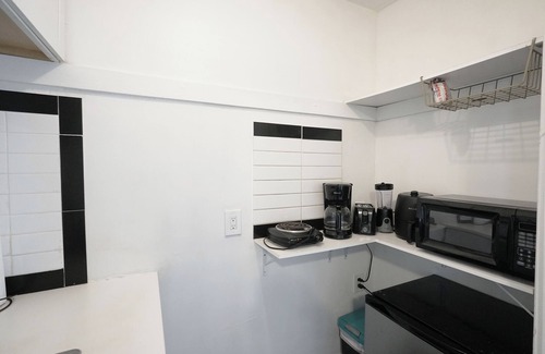 South Lake Apartment | Full Studio in Hollywood Close to Aventura Mall, Casino, Beach