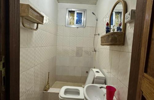 Freetown House | Fully Aircondition 3Bed Villa- A c- WiFi- Hotwater