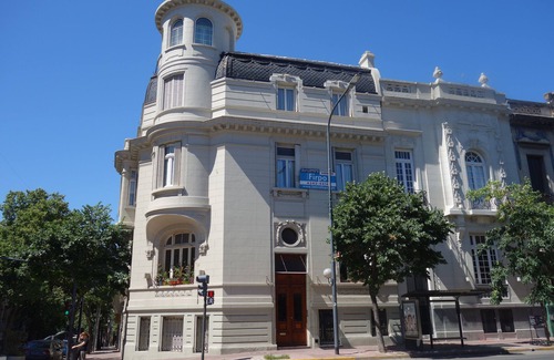 San Telmo Apartment | Fully equipped french apartment in San Telmo/Parque Lezama