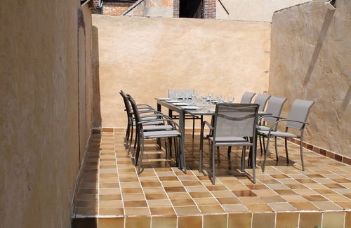 Bellechaume House | Fully-equipped, lively house with West Indian caterer in Burgundy near Chablis