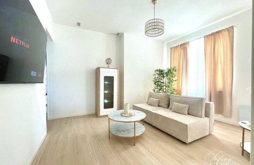 Gare Apartment | Fully equipped luxury apartment with jacuzzi and sauna 4 minutes from the beach