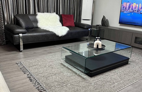Wuse 2 Apartment | Fully fitted 2 bedroom smart luxury apartment.