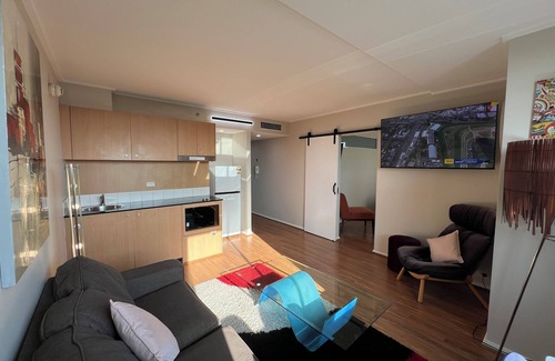 Rosehill Apartment | Fully Furnished 2 Bed 2 Bath Luxury Apartment - just renovated ⭐️⭐️⭐️⭐️