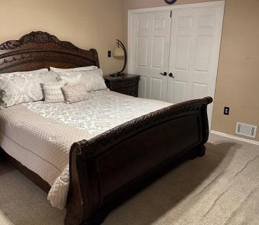 East Brunswick Apartment | Fully furnished 2-bed & 2-bath
