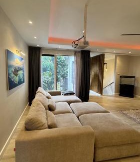 Candos Villa | Fully Furnished and Modern House in Mauritius