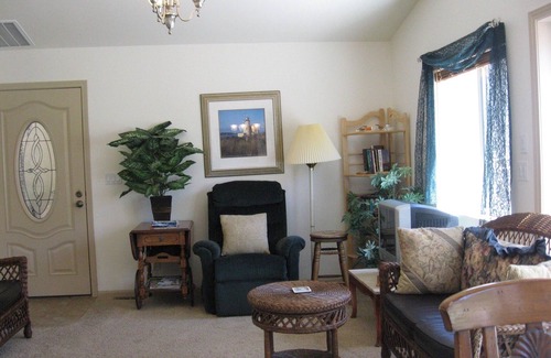 Myrtle Creek Other | Fully Furnished Guesthouse On Small Working Farm 3 Miles Off Of I-5 In Sw Oregon