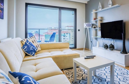 Kaynarca Apartment | Fully Furnished Residence with Security in Pendik