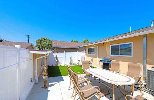 Huntington Beach House | Fully Remodeled, Cheerful 4 Bedroom Close to Beach!