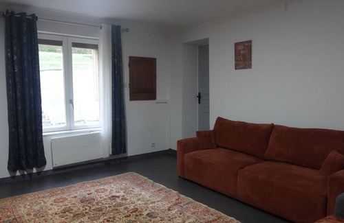 Saint-Pierre-Tarentaine House | Fully renovated country house