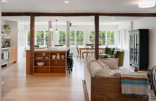 South Salem House | Fully renovated 4 bedroom lake front home