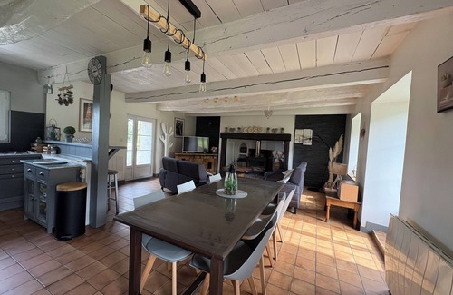 Gazost House | Fully renovated house in the heart of the mountain, comfort, WIFI