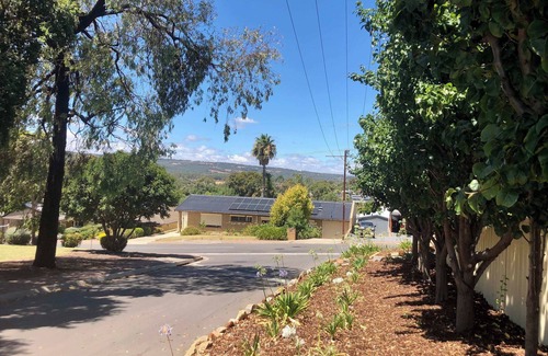 O'Halloran Hill Apartment | Fully self-contained apartment near Flinders university and Hospital