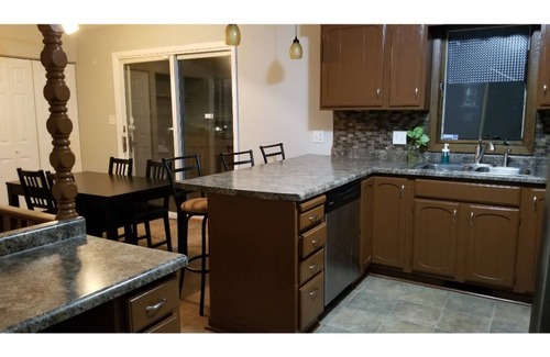 St. Paul House | Fully StockedCozy House