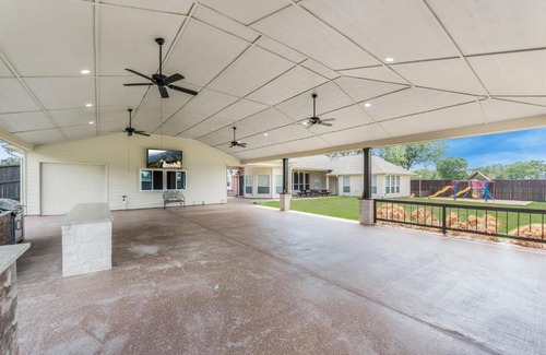 Clodine House | Fulshear Home & Gardens