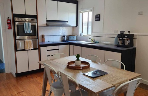 Portland North House | Fun and relaxation close to the beach
