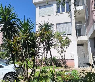 Lazi Apartment | Fun and spacious apartment
