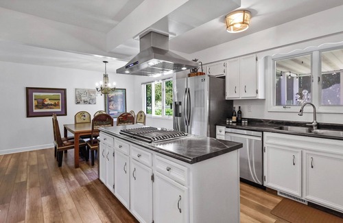 Wheeler Other | Fun at the Farm House - Charming 3-bedroom farmhouse in lovely Valparaiso