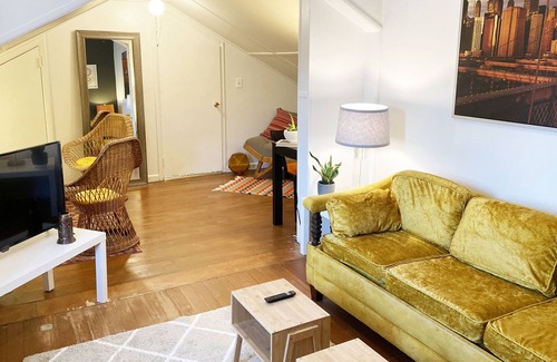 Norwich Apartment | Fun Bohemian Retro Apartment