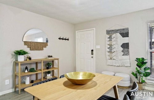 Cherrywood Apartment | Fun For All in Modern Apt Pool and Grill and Dog Park