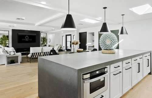 Shea North Estates House | FUN Game Room+Volleyball+SportCT+Golf+Pool+HotTub