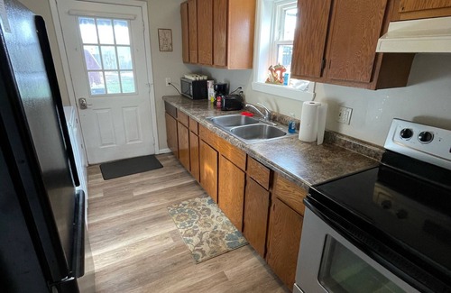 Norwalk House | Fun getaway house with arcade. Cedar Point/Kalahari/Sports Force Park/Summit Rac