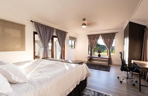 Brandwag Apartment | Fungamukaba Sanctuary - Stone Cottage