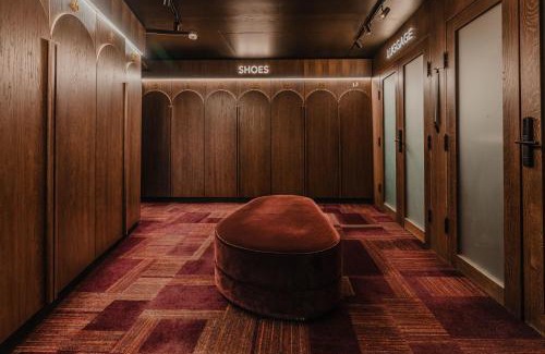 Longyearbyen Hotel | Funken Lodge