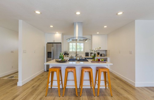 Southeast Anaheim House | Funtierland + Maverick + Wifi + Pool + Pet Friendly