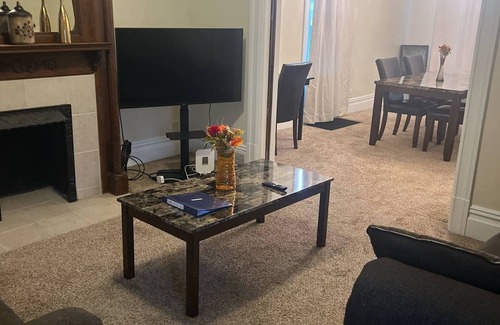 Verona Apartment | Furnished 2 bedroom 1 bathroom bottom floor unit in Verona