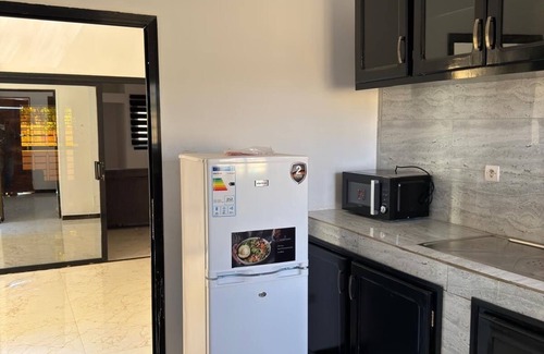 Diass Apartment | FURNISHED 3 ROOM APARTMENT AT THE AIRPORT DIASS AVAILABLE