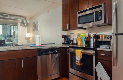 Center City West Apartment | Furnished Apartment near Rittenhouse Square