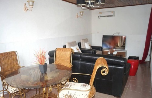 Douala Apartment | Furnished apartment: Vacation rental Douala, Cameroon