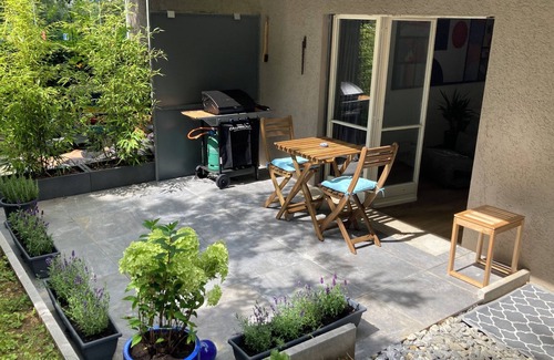 Muhlebach Apartment | Furnished garden studio in Zürich by the lake
