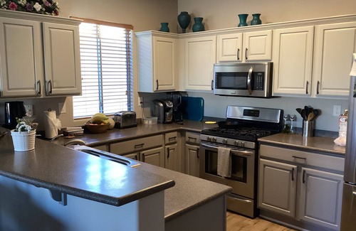 Anthem House | Furnished home in the gated Anthem Country Club