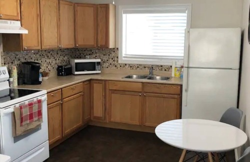 Geraldton House | Furnished house in Geraldton