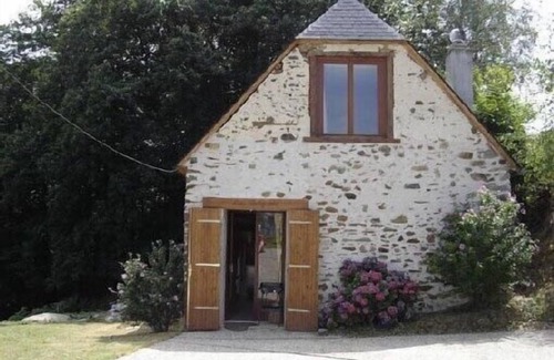 Astugue House | Furnished sheepfold in the Pyrenean Piemont, between De Bigorre and Lourdes