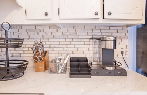 High Point House | Furnished Townhome close to HPU/Furniture Mkt