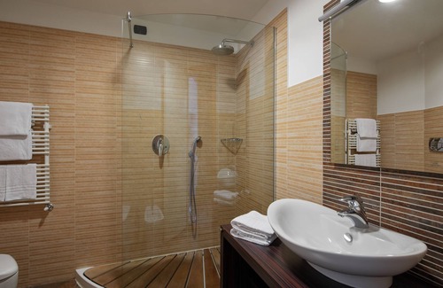 Incirano Hotel | Futura Motel