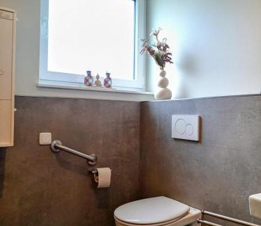 Adelheidsdorf House | Gäste und Messezimmer Adelheidsdorf