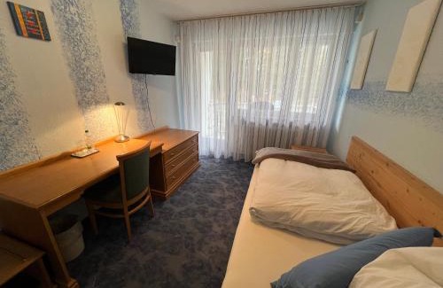 Koenigsfeld im Schwarzwald Bed & Breakfast | Gästehaus Regenbogen