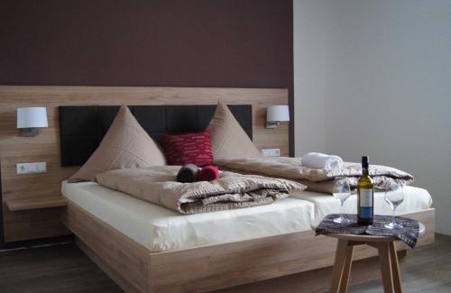 Obersulm Apartment | Gästehaus Winzerhof am Schlierbach