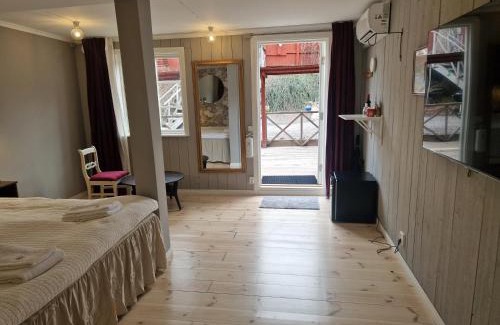 Oregrund Hotel | Gårdshotell Klockargården Öregrund
