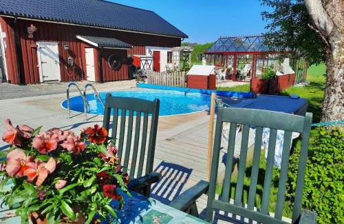 Alvhem Apartment | Gårdslägenhet nära Göteborg